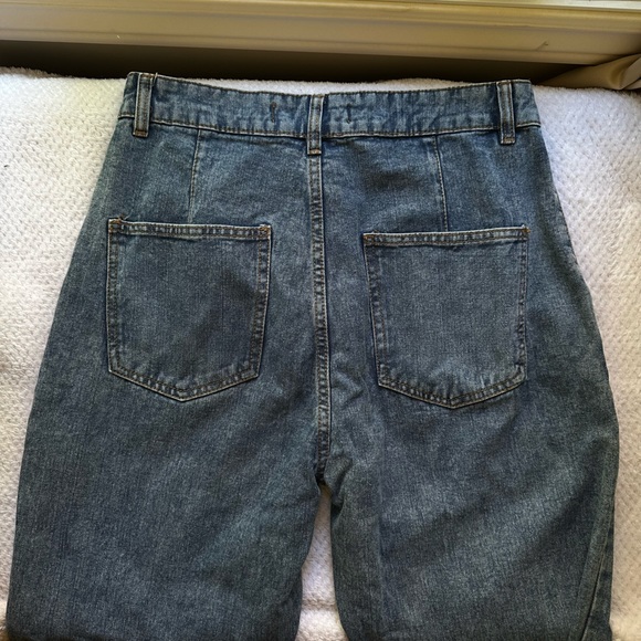 Forever 21 mom jeans - Picture 3 of 4